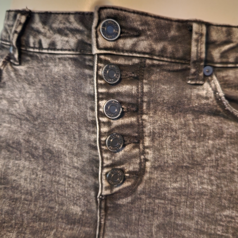 Black stonewash button up skinny jeans - Picture 7 of 7